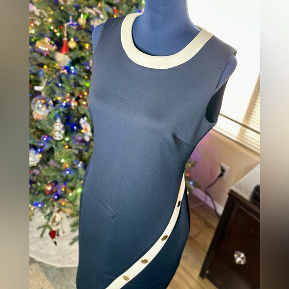 NEW! Tommy Hilfiger Navy Blue Asymmetrical Contrast-Trim Sleeveless Sheath Dress - Picture 6 of 17